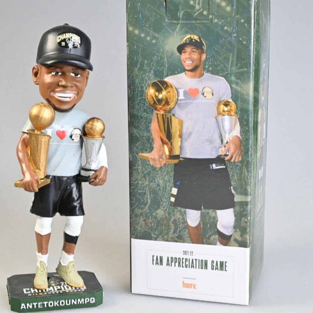 Giannis bobble head